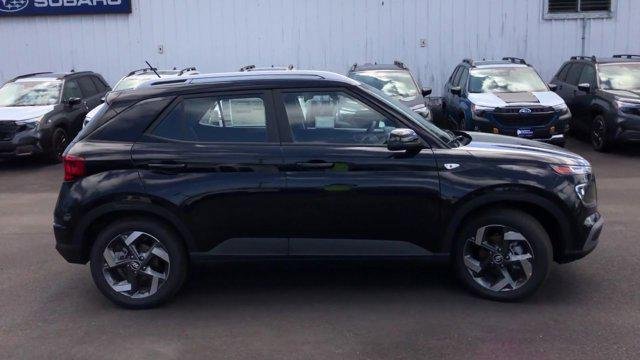 New 2026 Black,Onyx Hyundai SEL image 8
