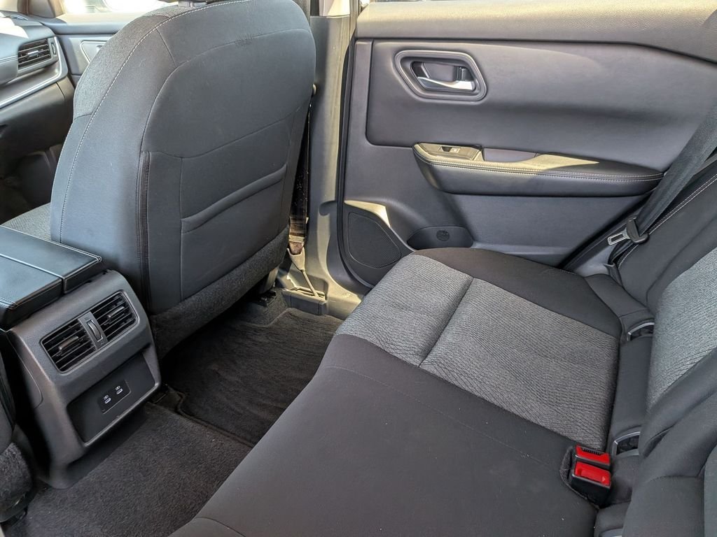 Used 2024 White Nissan SV image 27