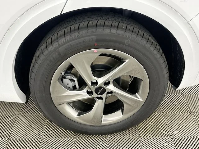 Certified Pre-Owned 2026 Genesis GV70 2.5T Select