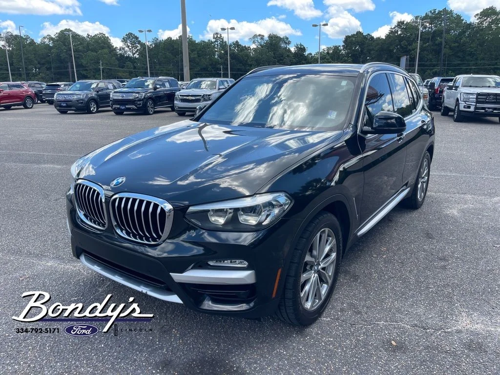 Used 2019 Black BMW sDrive30i image 3