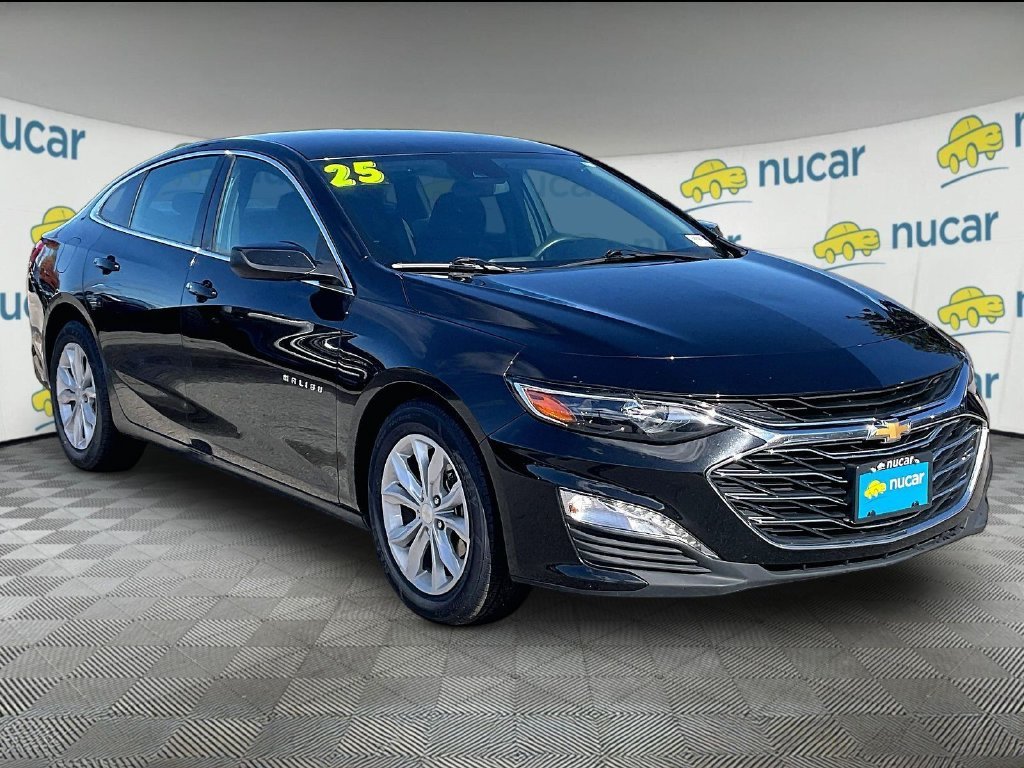 Used 2025 Mosaic Black Metallic Chevrolet LT image 1