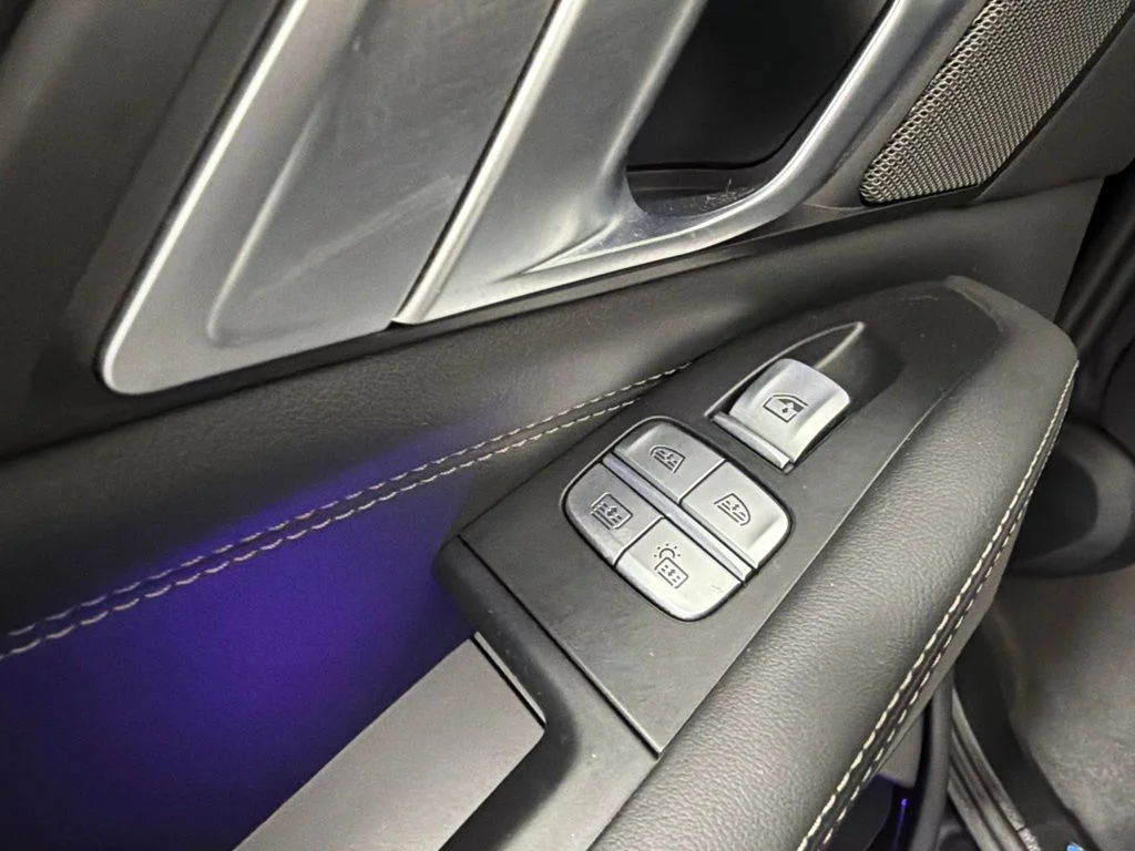 Certified Used 2024 Black Sapphire Metallic BMW M60i image 19