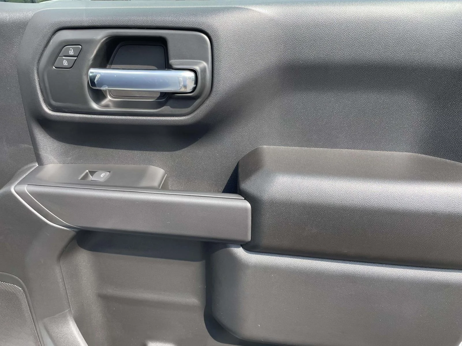 New 2026 Summit White Chevrolet Custom Trail Boss image 8