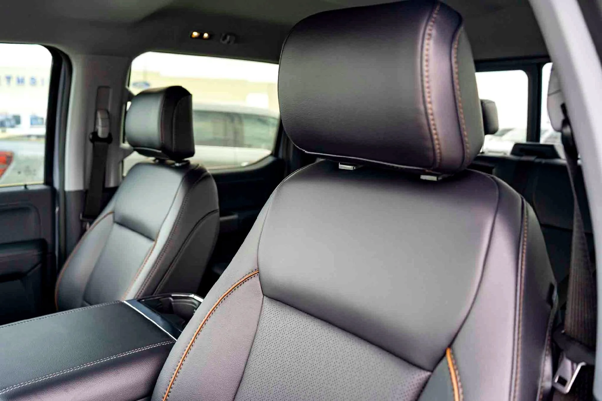 New 2026 Glacier Gray Metallic Tri-Coat Ford LARIAT image 9