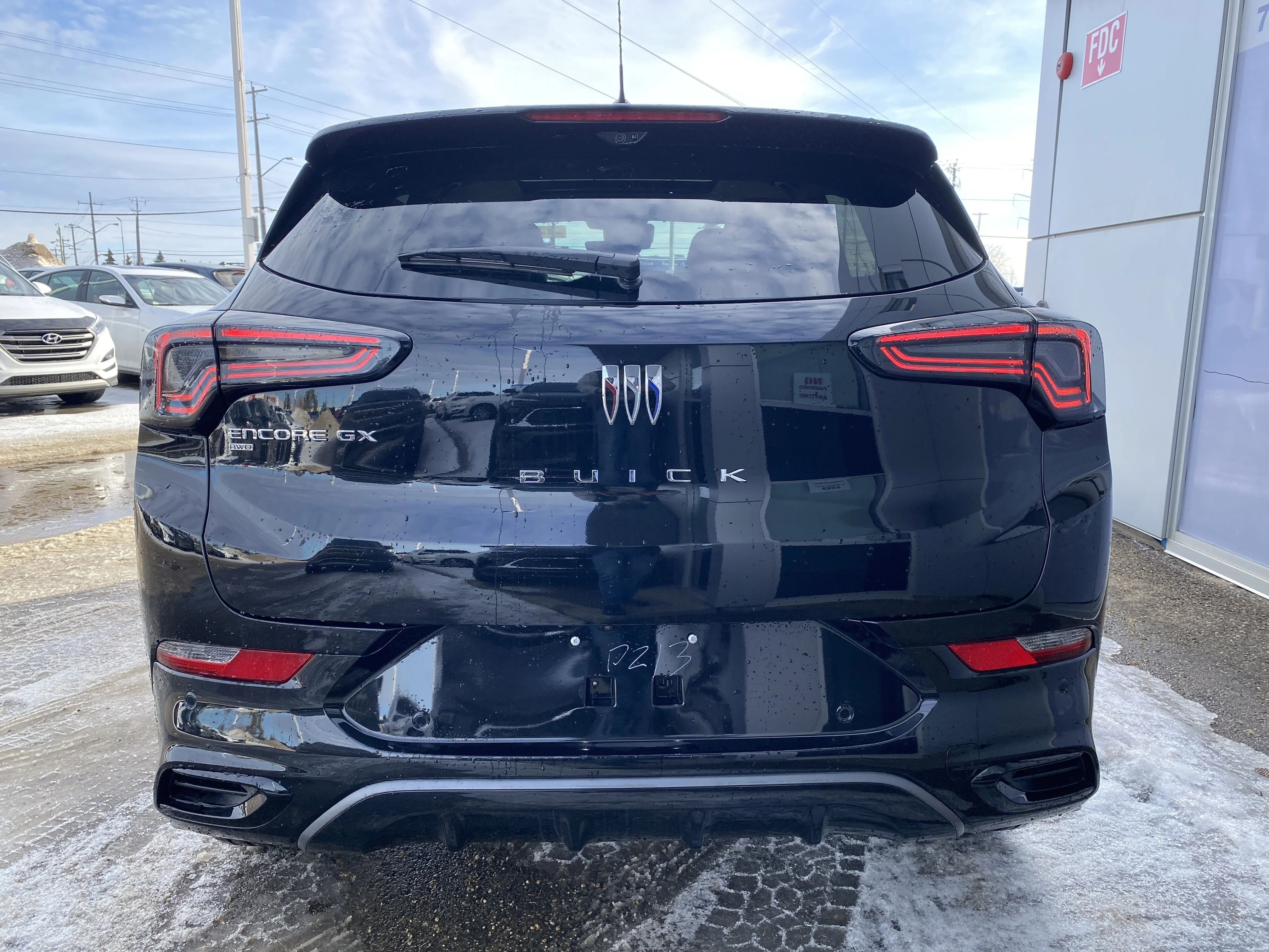 New 2026 EBONY TWILIGHT METALLIC Buick Avenir image 5