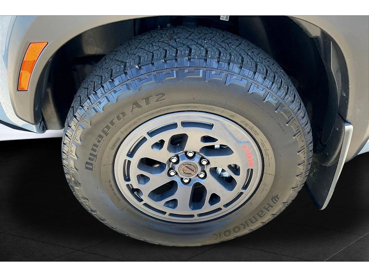 Used 2025  Nissan PRO-4X image 7