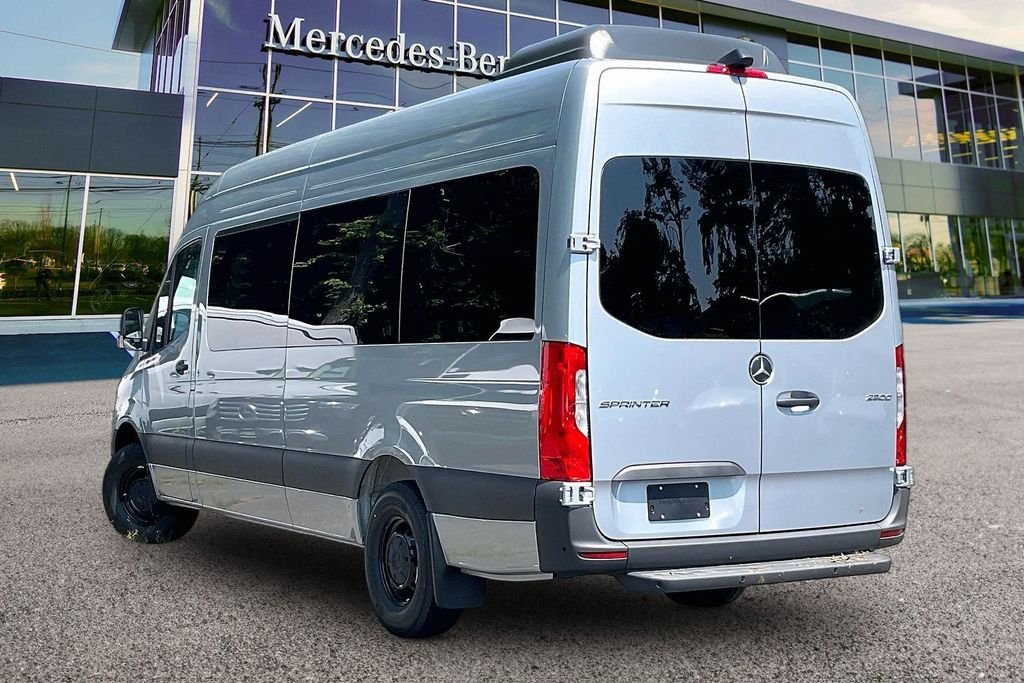New 2026 High-tech silver metallic Mercedes-Benz Passenger 170 WB image 3