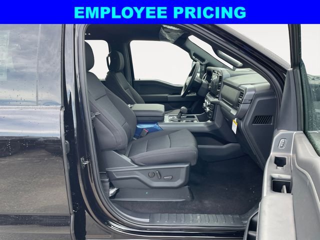 New 2026 Black Ford XLT image 30