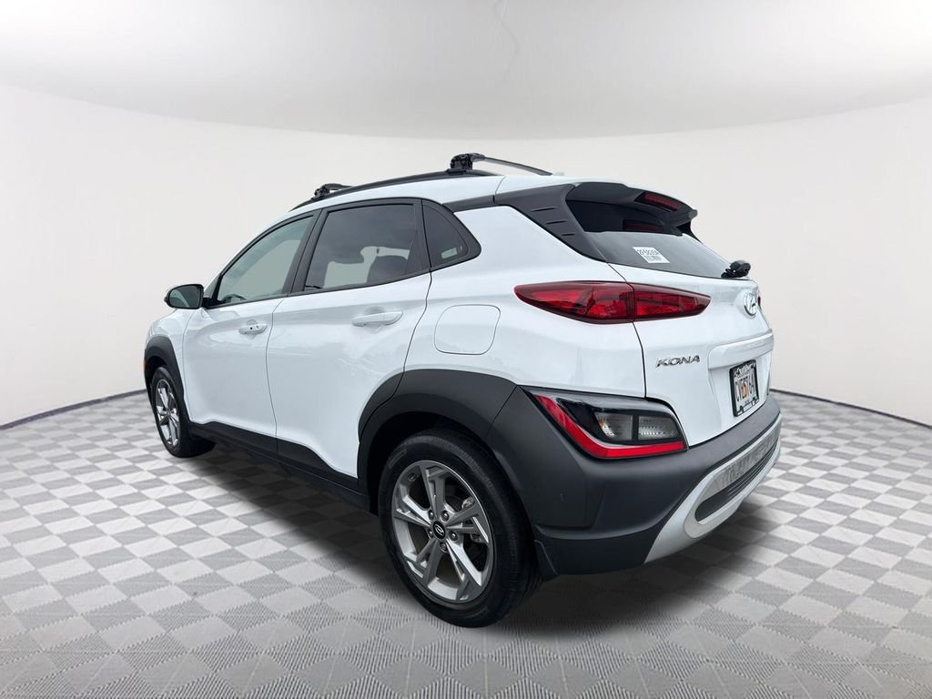 Used 2023 White Hyundai SEL image 7
