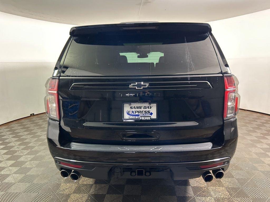Used 2024 Black Chevrolet Z71 image 7
