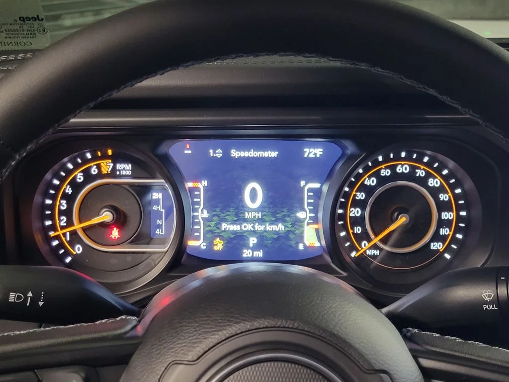New 2026 Bright White Clear-Coat Exterior Paint Jeep Shadow Ops image 7