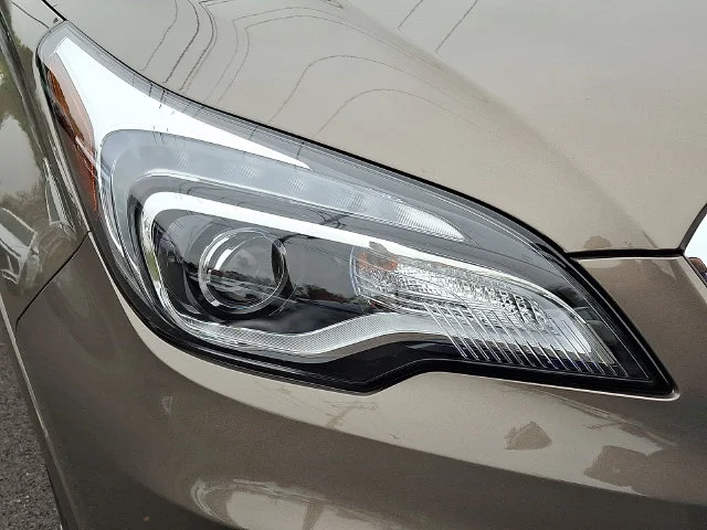 Used 2017 Brown Buick Preferred image 8