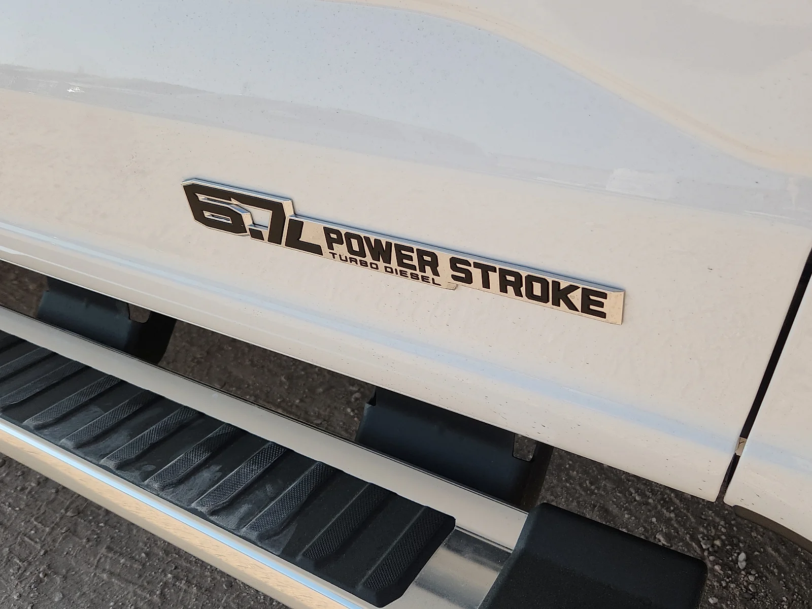 New 2026 Oxford White Ford Lariat image 11