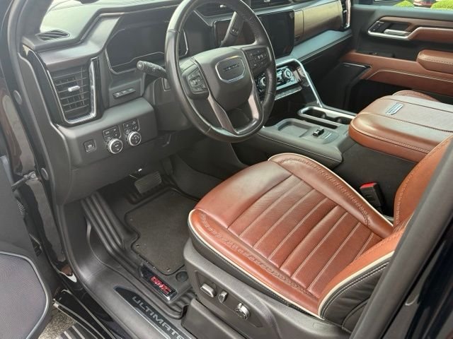 Used 2025 Onyx Black GMC Denali Ultimate image 23