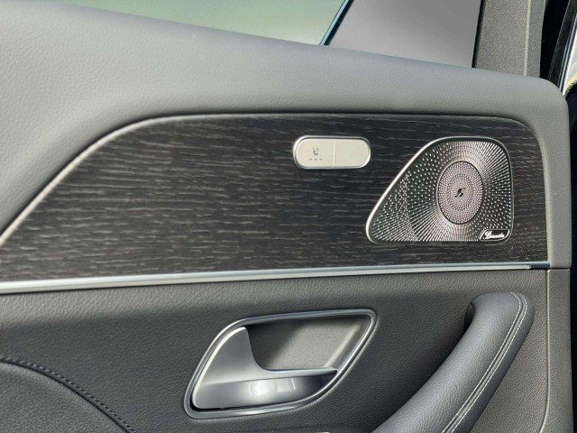 2026 Mercedes-Benz GLE GLE450 - Photo 19