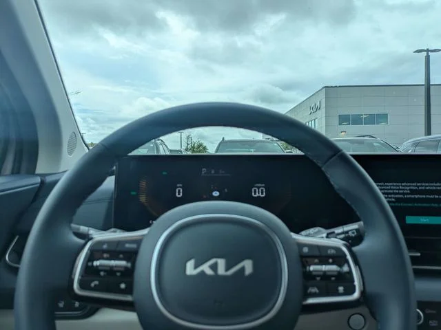New 2026 Ceramic Silver Kia EX image 29