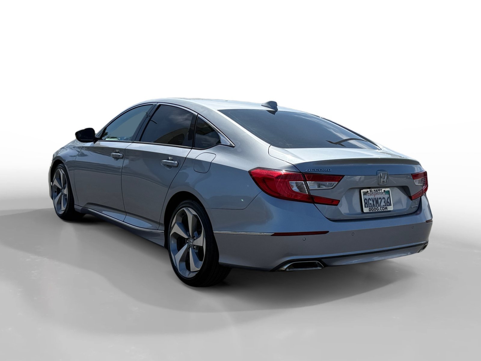 Certified Used 2018 Silver Honda Touring image 3