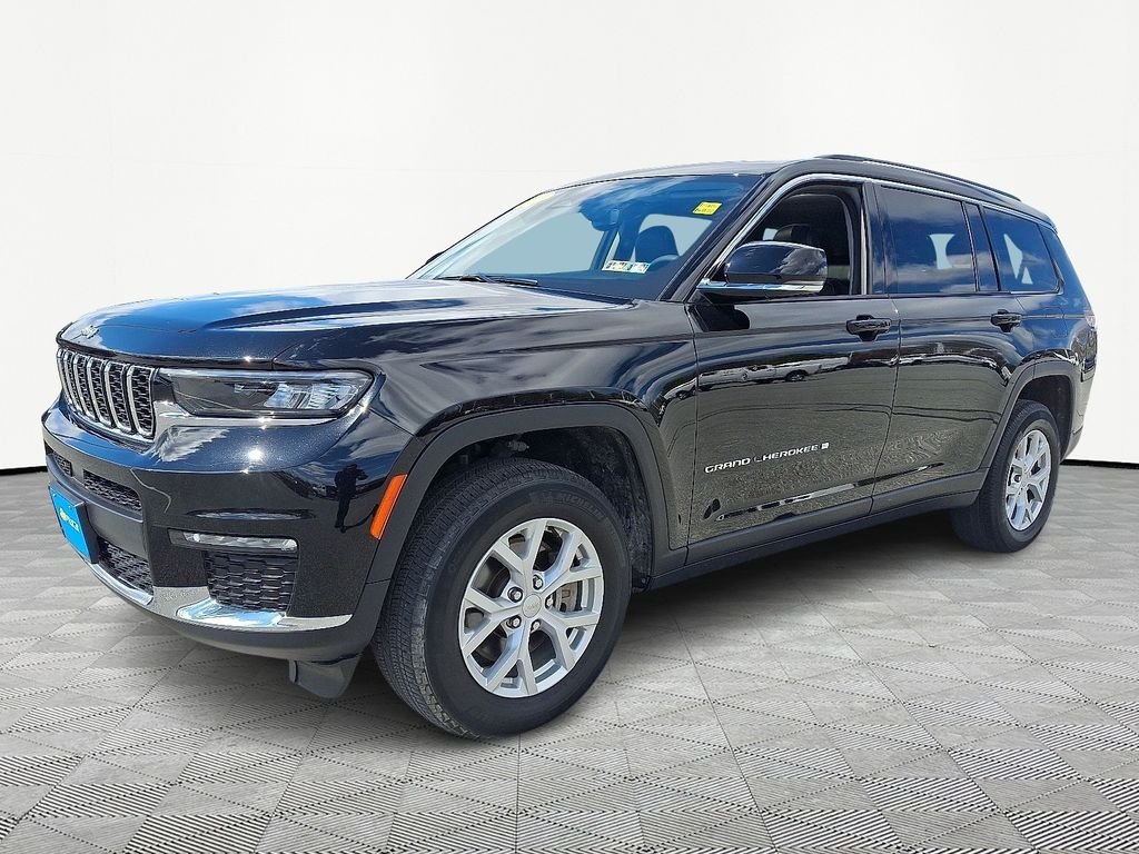 Used 2023 Black Jeep Limited image 3