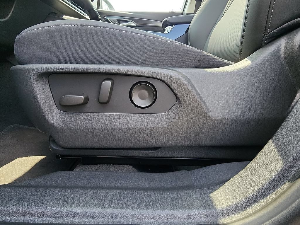 2026 Buick Envision Preferred - Photo 12