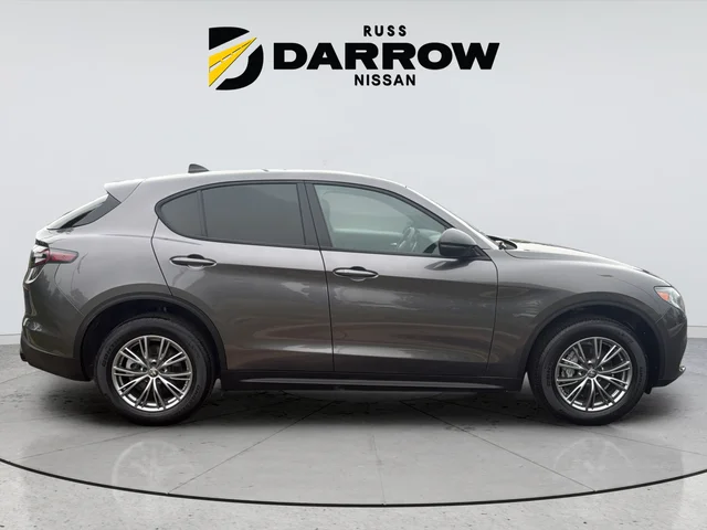 Used 2024 Gray Alfa Romeo Sprint image 6