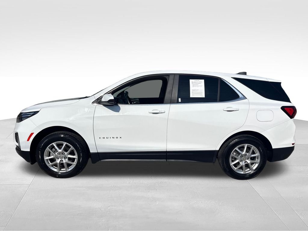 Used 2024 White Chevrolet LT image 2