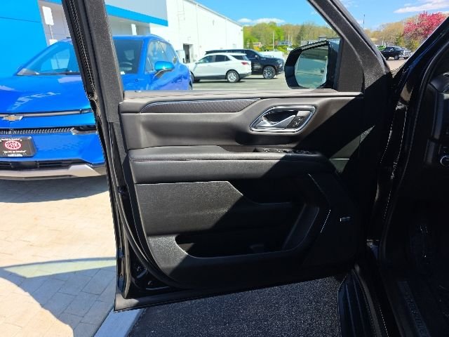 Used 2022 Black Chevrolet RST image 16