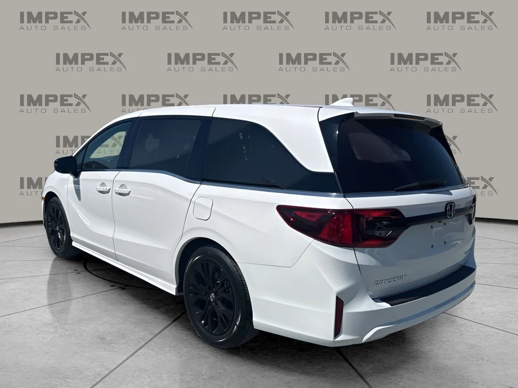 Used 2025 White Honda Sport-L image 3