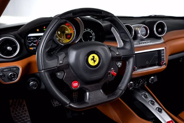 Certified Used 2016 Grigio Silverstone Ferrari T image 34