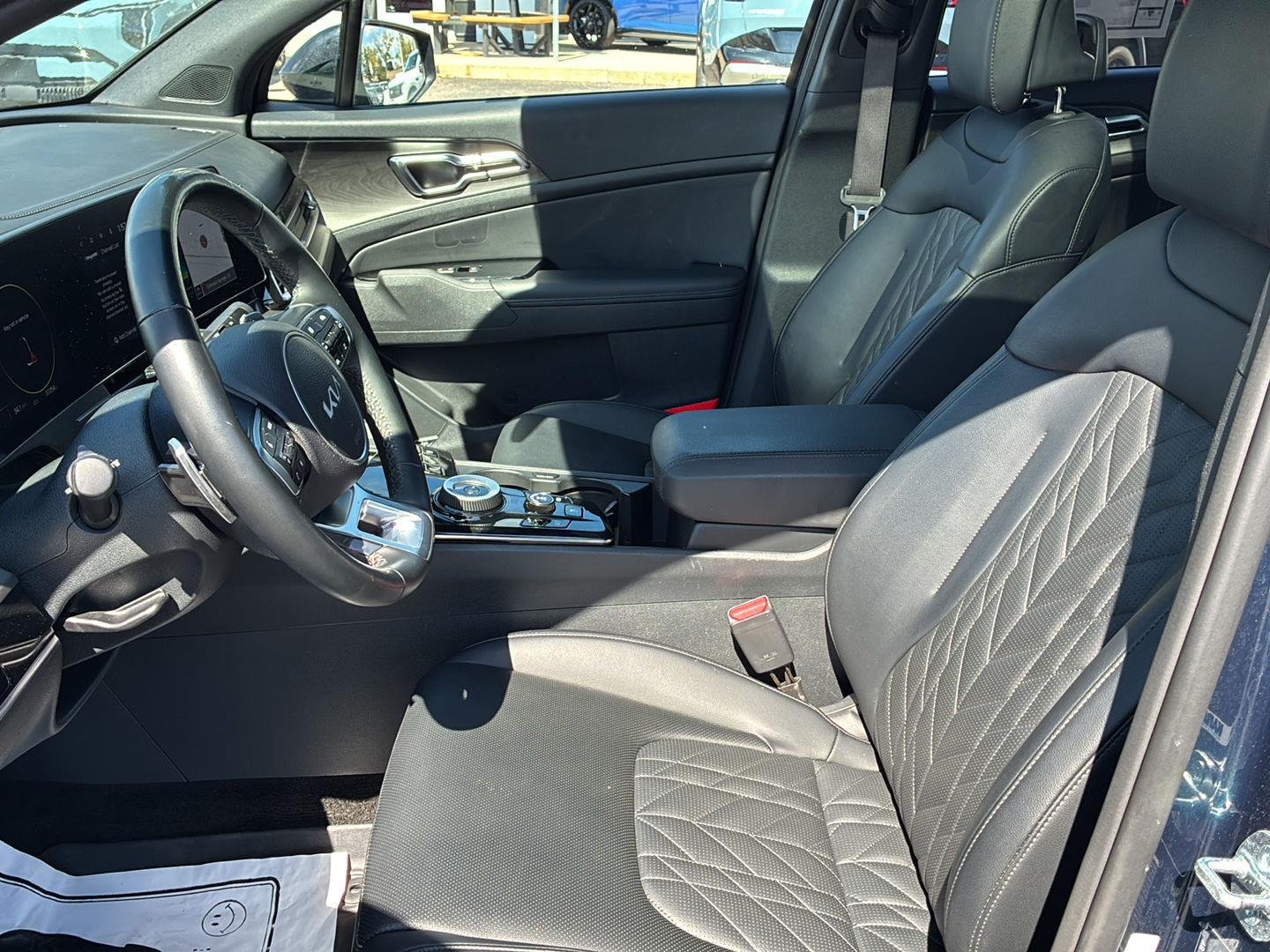 Used 2025 Vesta Blue Kia X-Line Prestige image 20