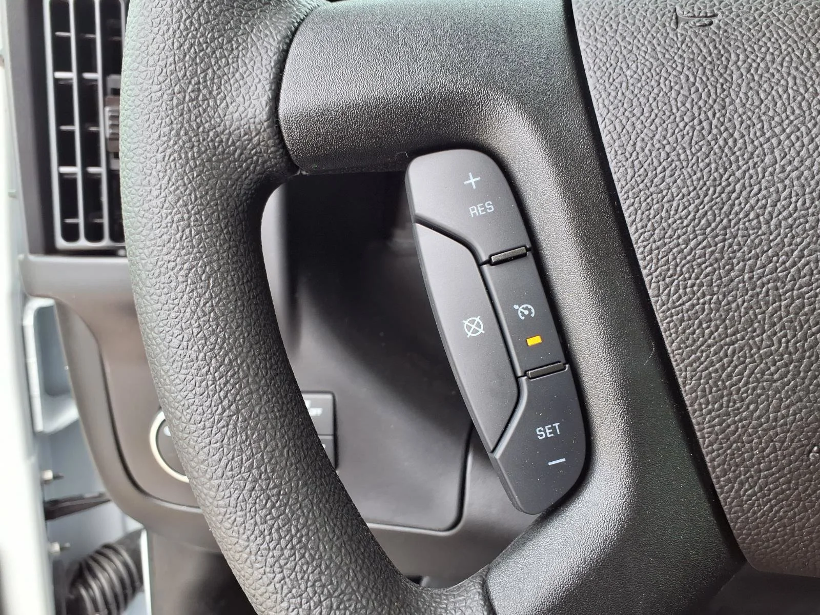 New 2026 Summit White GMC Work Van image 8
