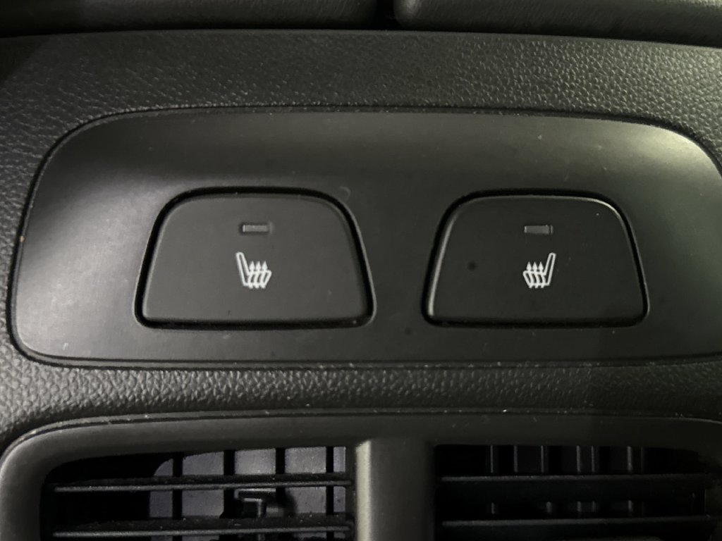 Used 2023 Ebony Twilight Metallic Buick Avenir image 32