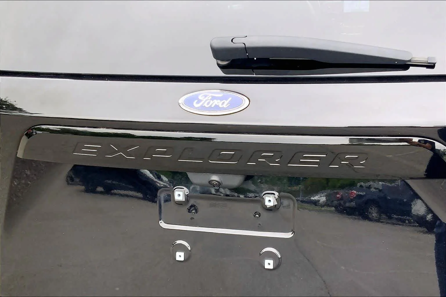 Used 2023 Agate Black Ford ST-Line image 10