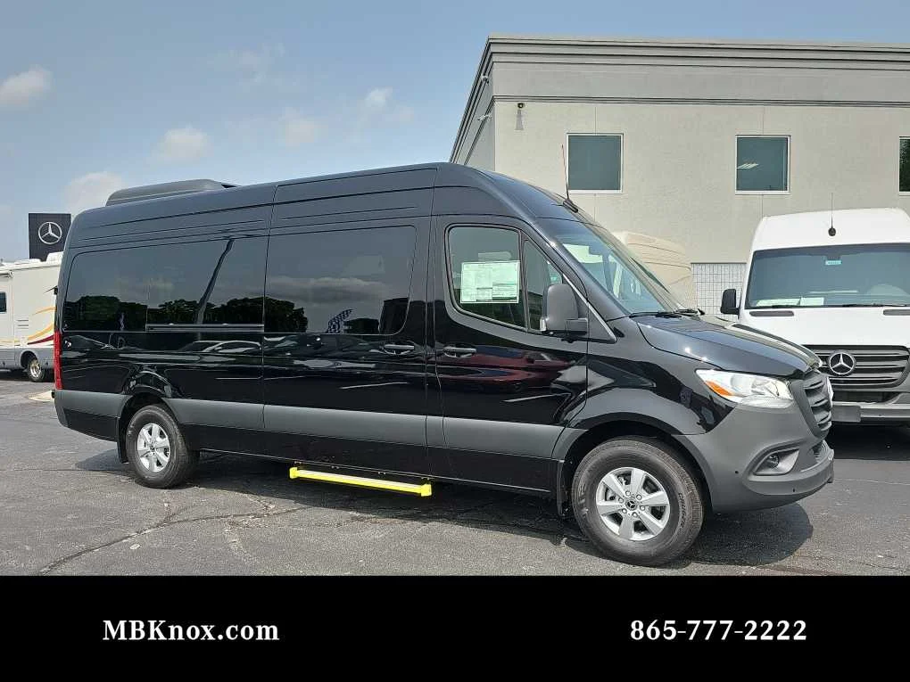 2025 Mercedes-Benz Sprinter 2500 170 WB HO High Roof's photo
