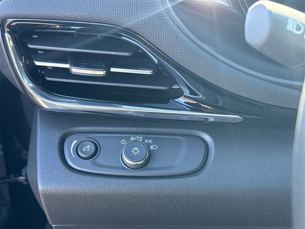 2026 BUICK ENVISTA - Image 15