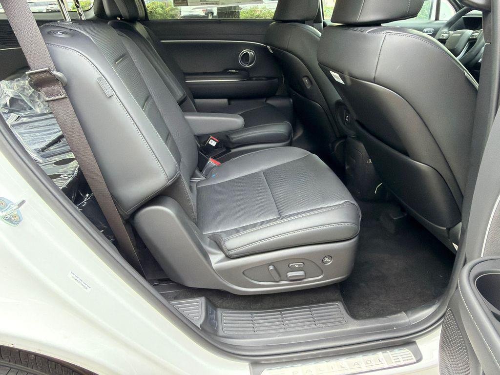 New 2026 White Hyundai Calligraphy FWD image 15