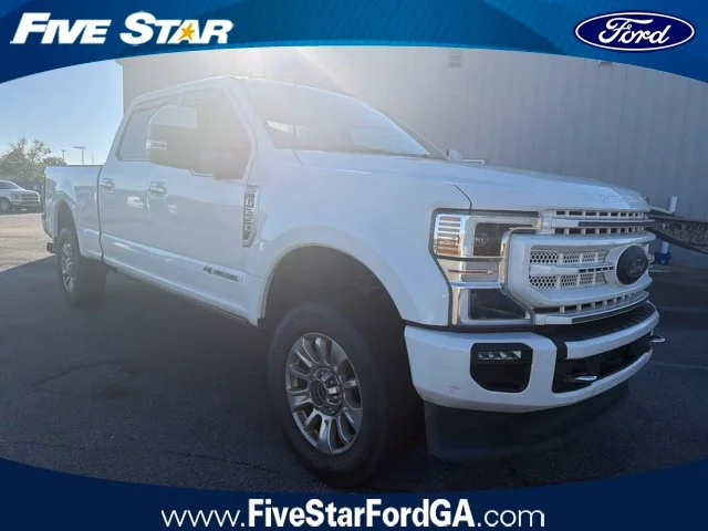 Used 2020 White Ford Limited image 1