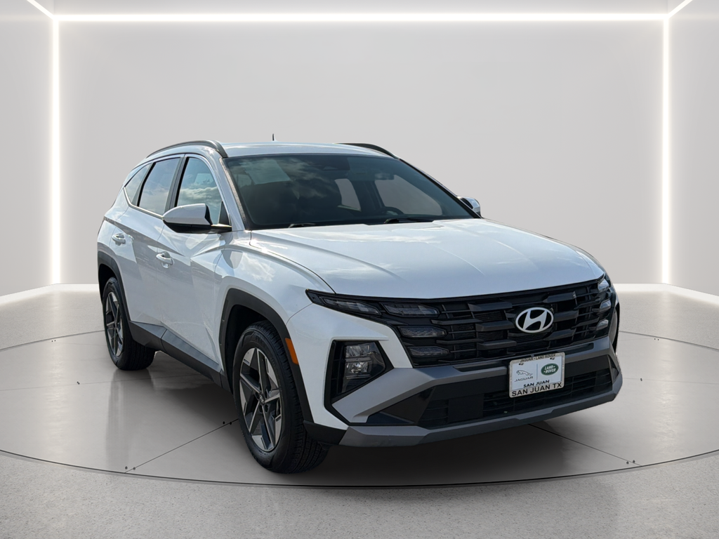 Used 2026 White Hyundai SEL image 10