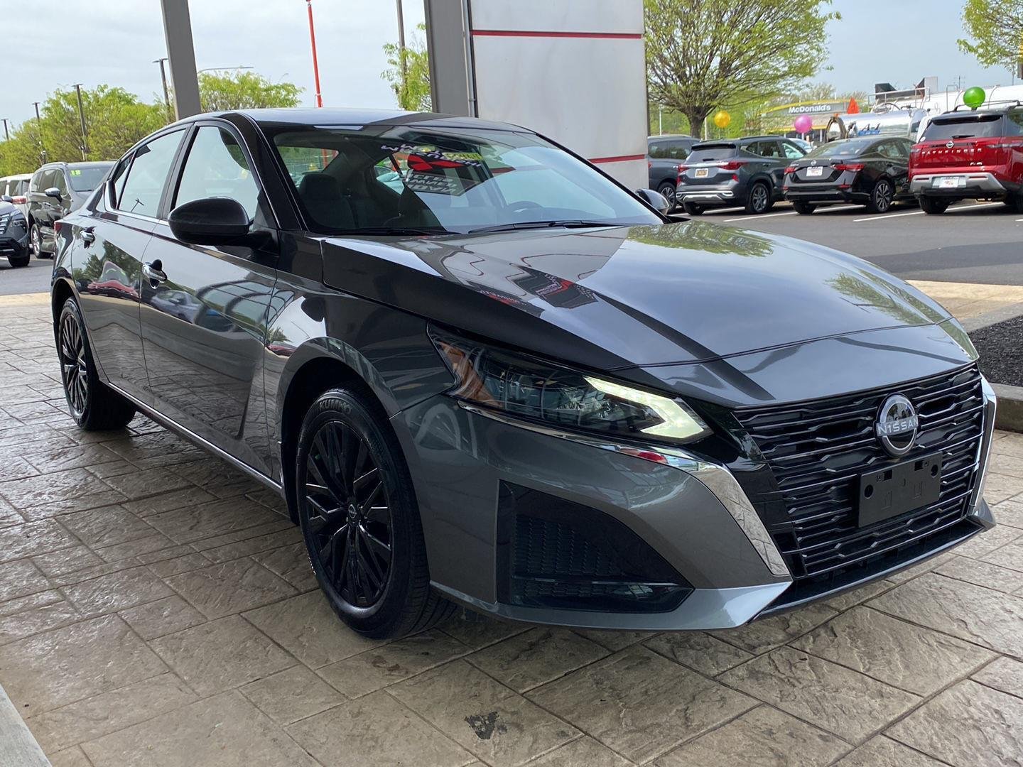 Certified Used 2025 Gun Metallic Nissan SV image 3