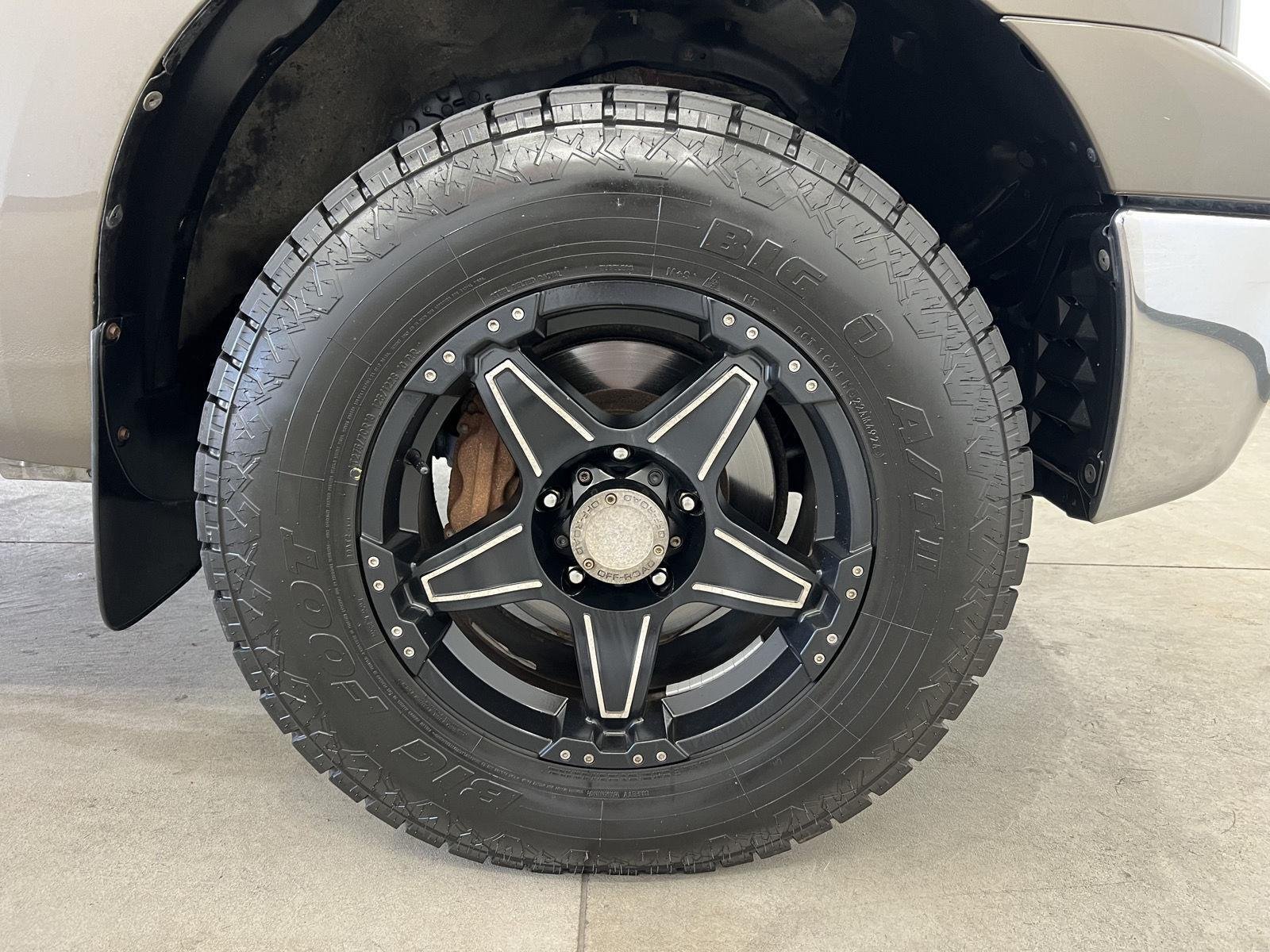 Used 2010 Pyrite Mica Toyota Grade image 8