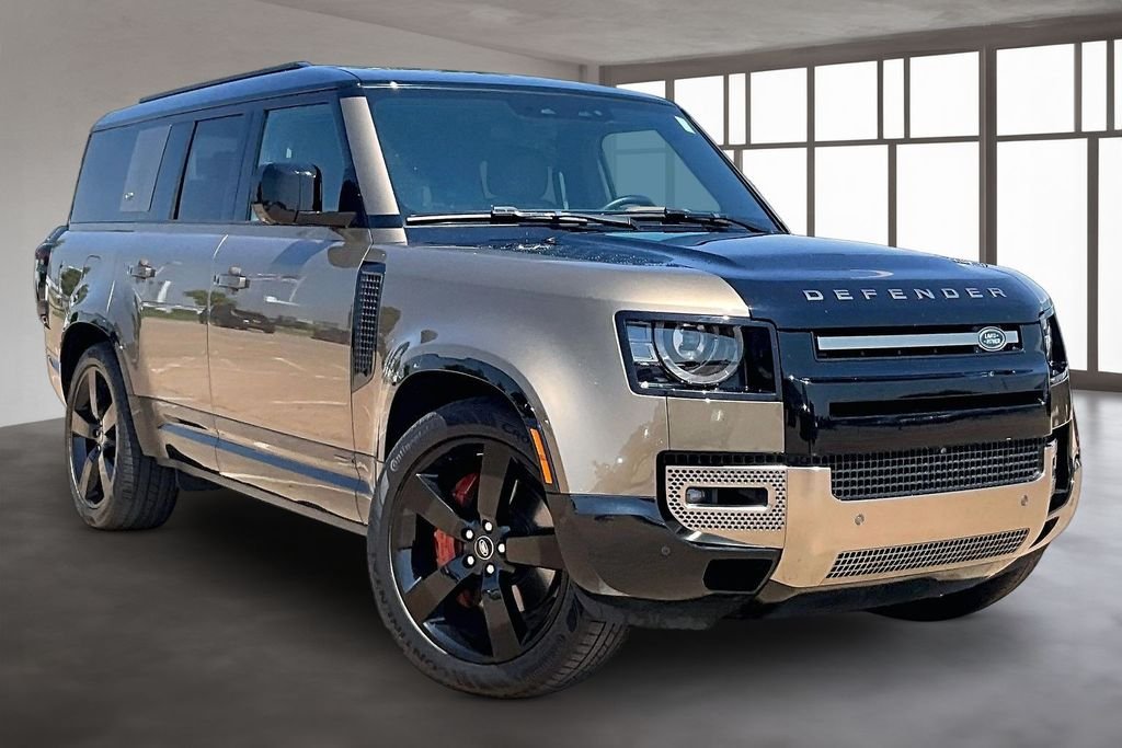 Used 2023 Gondwana Stone Metallic Land Rover X image 10