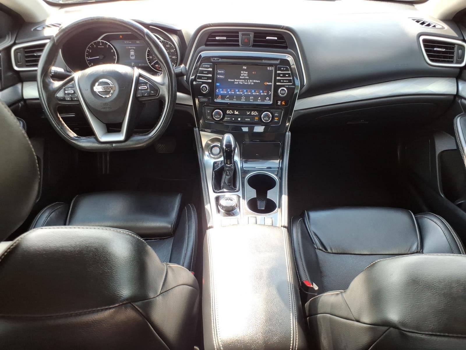 Used 2018 Deep Blue Pearl Nissan SV image 22