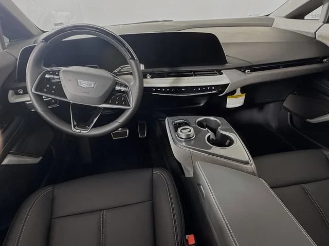 2027 Cadillac OPTIQ Sport - Photo 9
