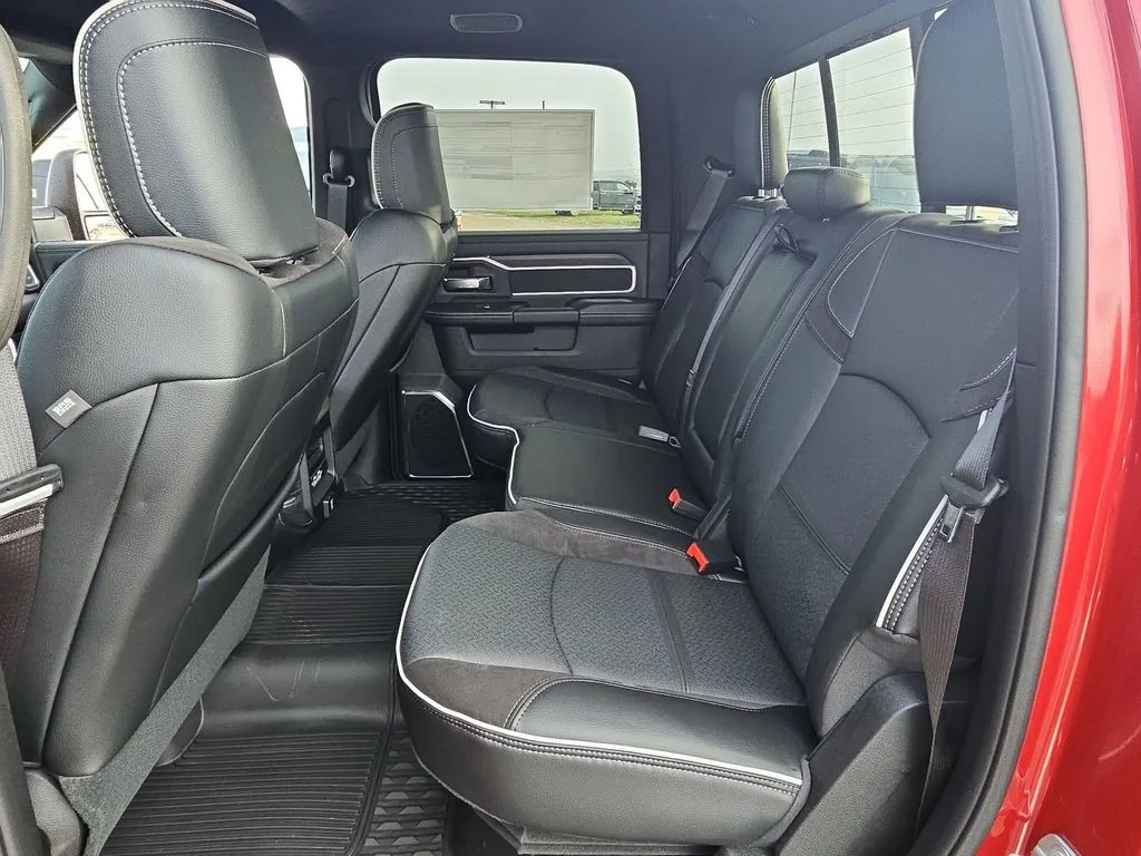 2026 RAM 2500 Laramie - Photo 44