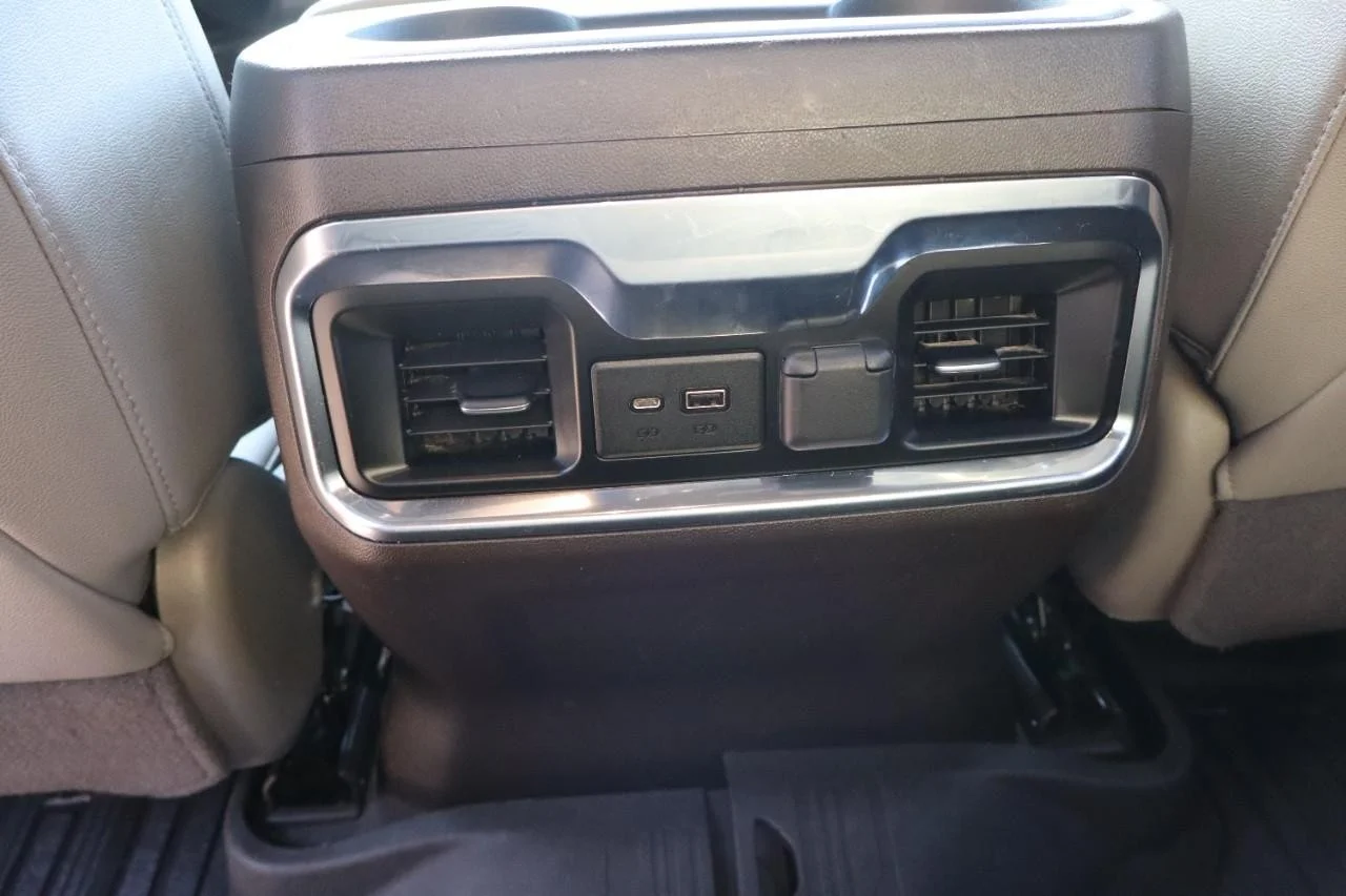 Used 2022 Cardinal Red GMC SLT image 18