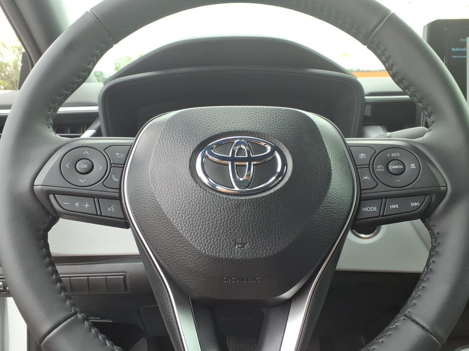 New 2026 Ice Cap Toyota SE image 24