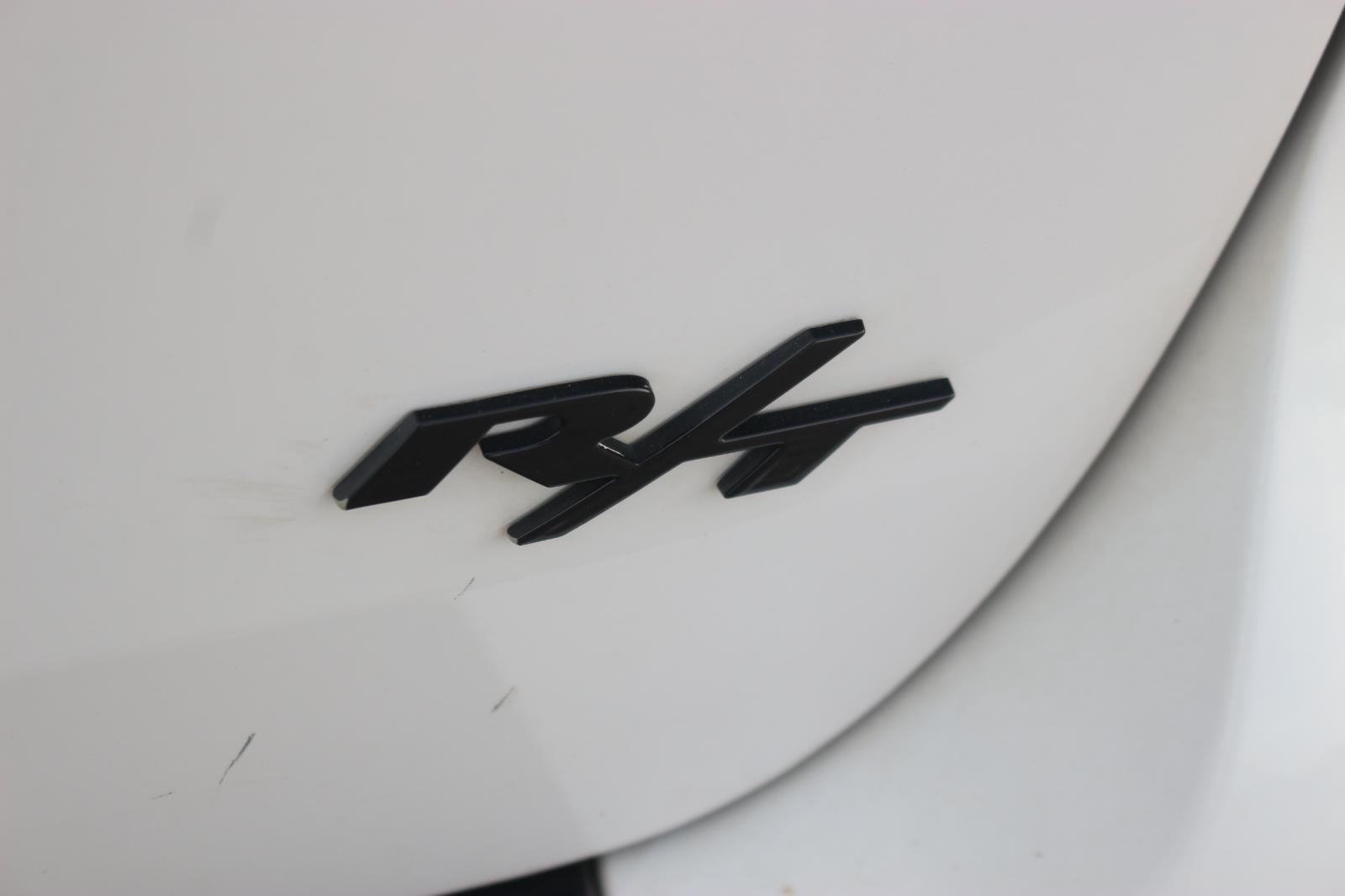 Used 2022 White Knuckle Clearcoat Dodge R/T Plus image 11