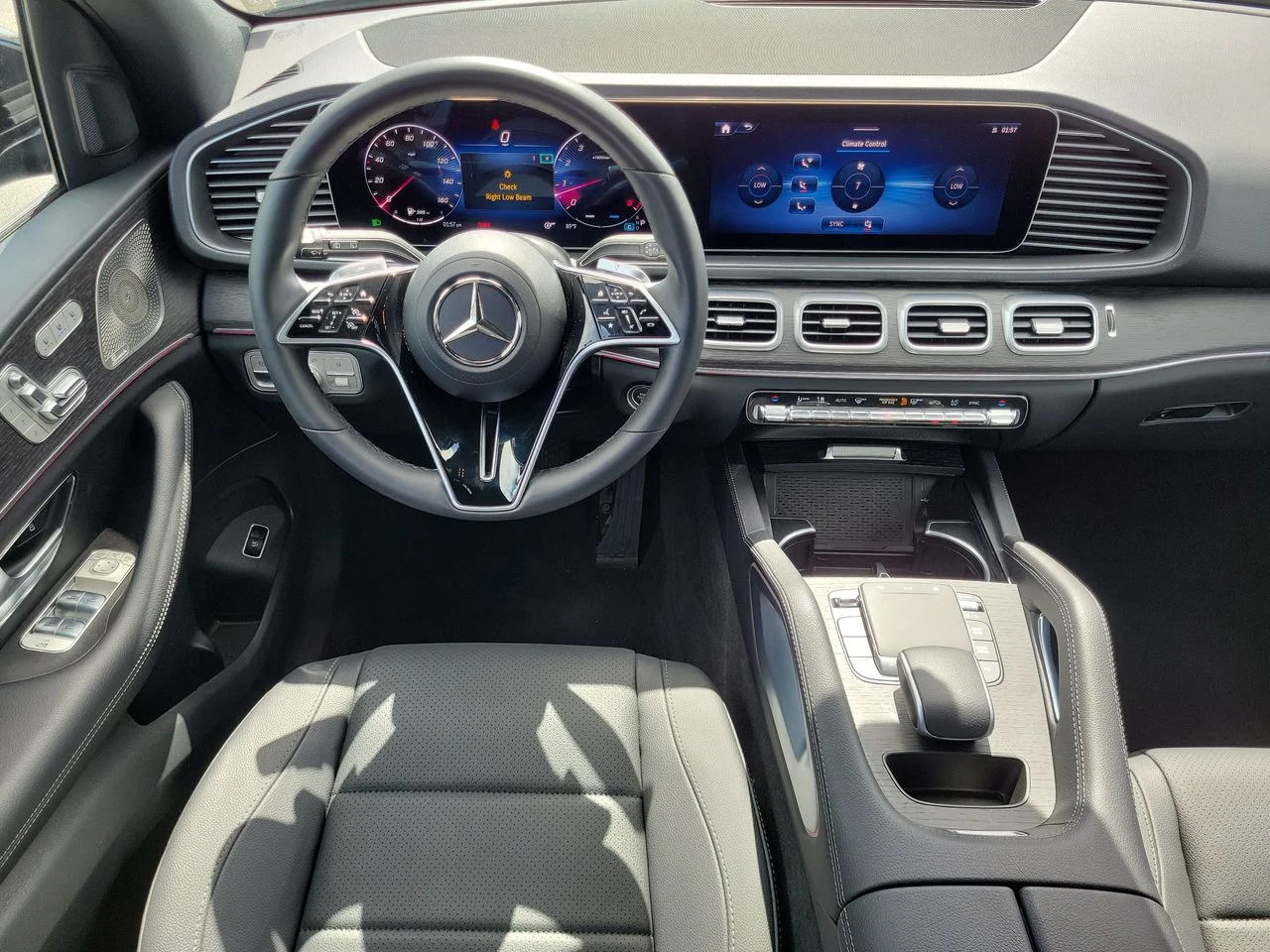 Certified Used 2026 Black Mercedes-Benz GLE 350 image 16