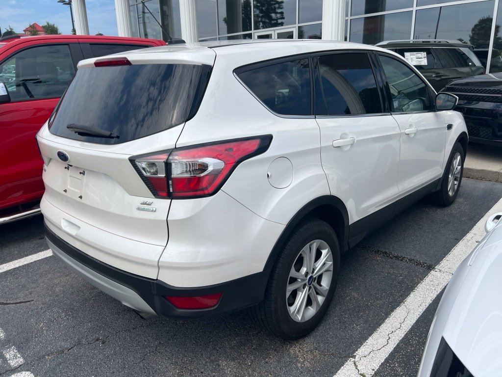 Used 2017 White Ford SE image 5