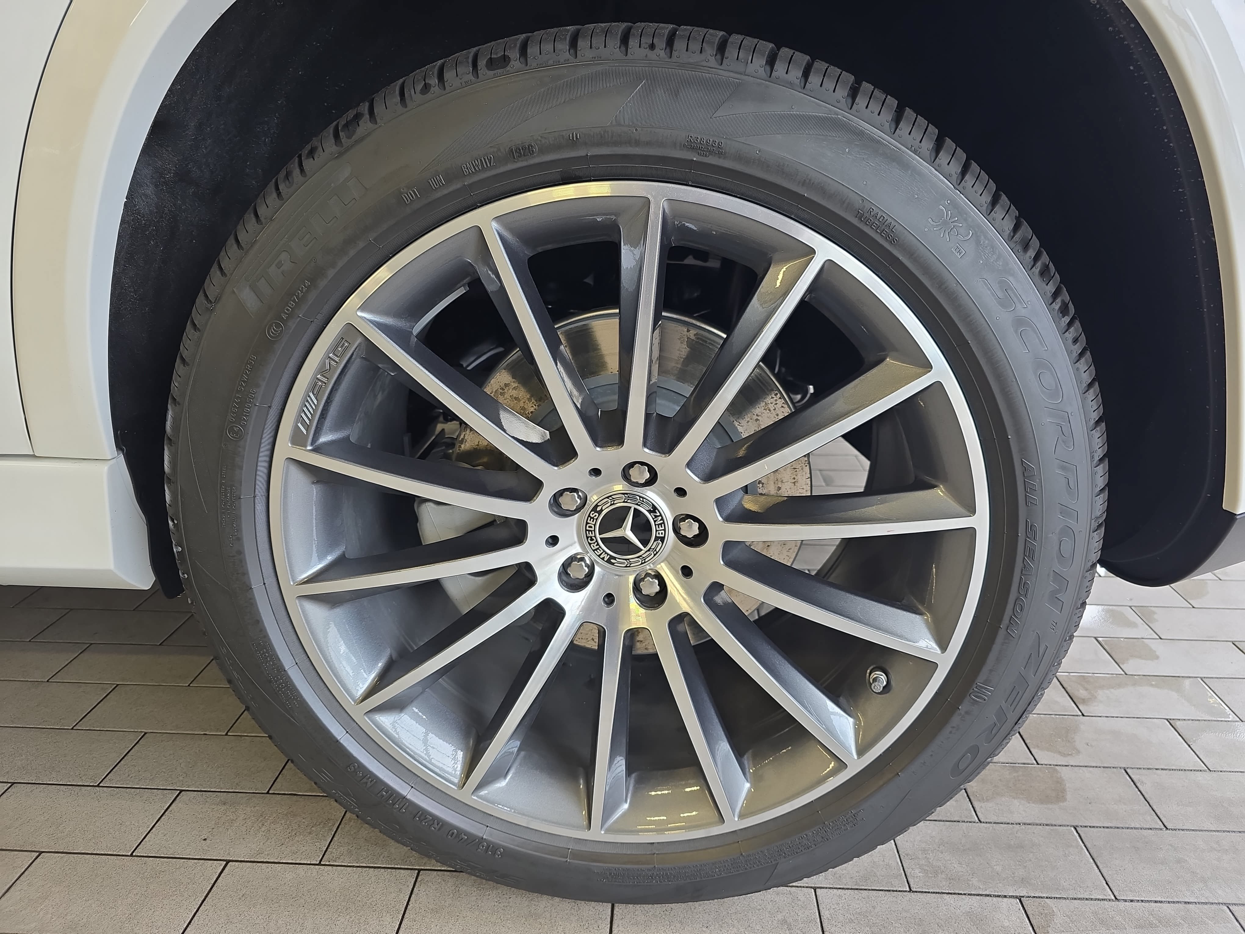 New 2026 Polar White Mercedes-Benz GLE350 image 36