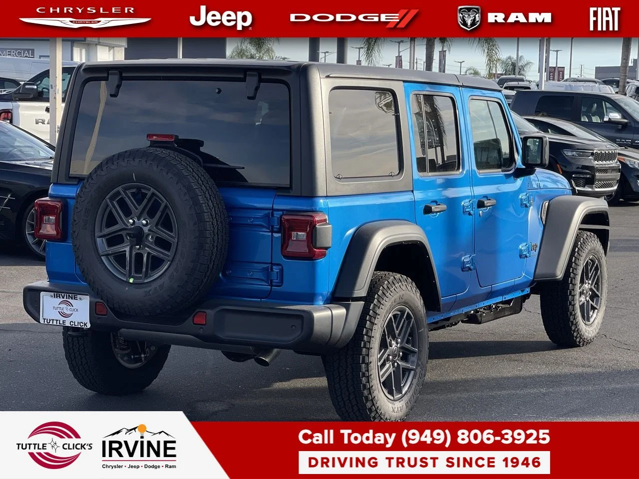 New 2026 Hydro Blue Pearl-Coat Exterior Paint Jeep Sport S image 6